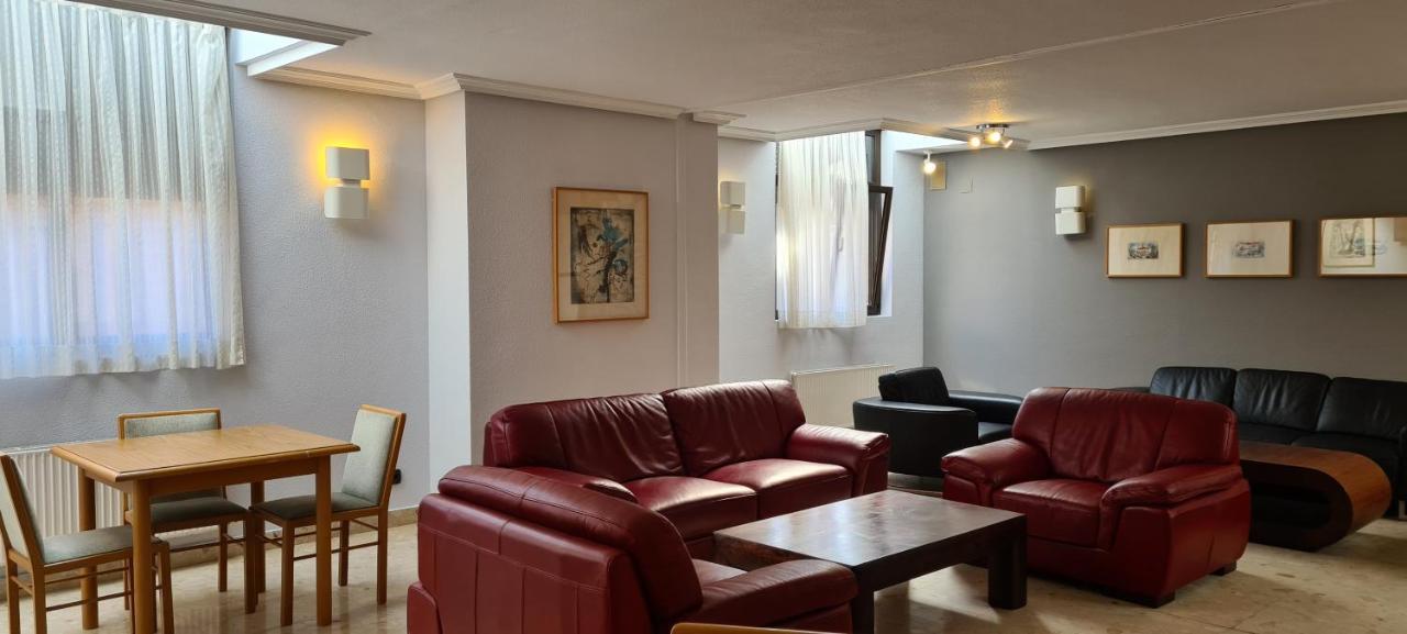 Apartamentos Laredo-Playa Εξωτερικό φωτογραφία