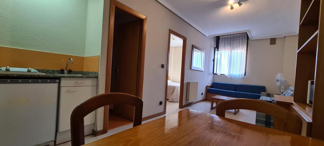 Apartamentos Laredo-Playa Εξωτερικό φωτογραφία